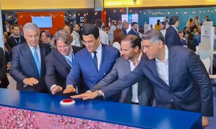 Rep&uacute;blica Dominicana firma 15 acuerdos de turismo en Miami