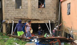 Desborde de ca&ntilde;ada en Las 800, un barrio acostumbrado al desastre cuando caen lluvias intensas