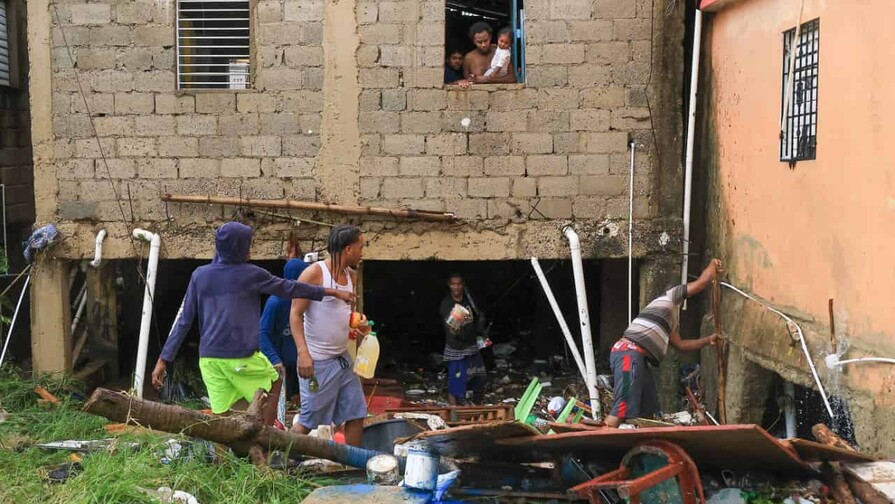 Desborde de ca&ntilde;ada en Las 800, un barrio acostumbrado al desastre cuando caen lluvias intensas