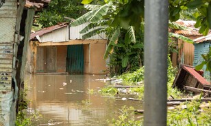 Lluvias por vaguada dejan 1,024 viviendas afectadas y 5,120 desplazados