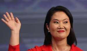 Los 35 candidatos presidenciales de Per&uacute;: desde un exfutbolista a un m&eacute;dico pr&oacute;fugo