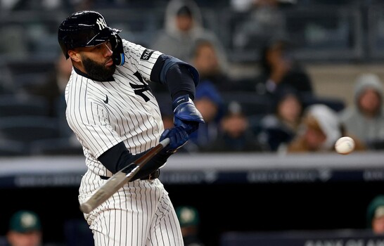 Amed Rosario conecta dos jonrones y gu&iacute;a triunfo de los Yankees