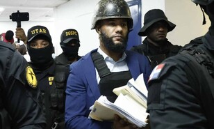 Millones, cheques y d&oacute;lares: el rastro del dinero del fiscal Aurelio Valdez