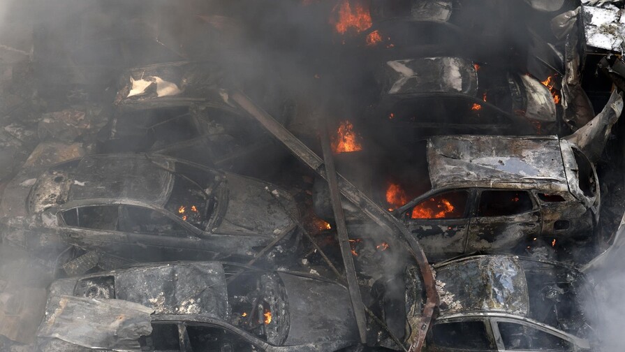 En diez minutos sin precedentes, Israel se ensa&ntilde;a con decenas de zonas del L&iacute;bano