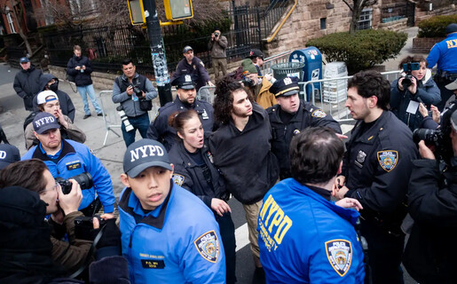 Acusados de llevar bombas a protesta en Nueva York habr&iacute;an planeado matar hasta 60 personas