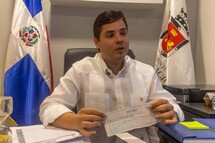 "La gente anhela y a&ntilde;ora caminar la avenida Duarte por su acera peatonal"