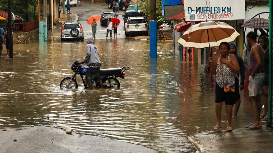 Salud Pública activa vigilancia ante lluvias y el SNS refuerza hospitales en las zonas afectadas Salud Pública activa vigilancia ante lluvias y el SNS refuerza hospitales en las zonas afectadas