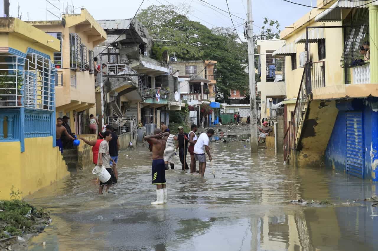 Continuar&aacute;n las lluvias en gran parte del pa&iacute;s por efectos de vaguada