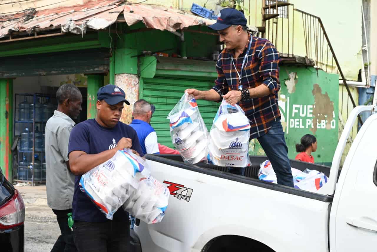 DASAC distribuye alimentos y refuerza asistencia a familias afectadas por lluvias