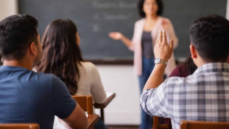 Profesores agotados y mal pagados: as&iacute; compiten las universidades dominicanas