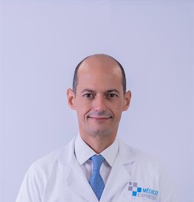 Dr. Alejandro Cambiaso: "Las personas activas tienen mayor equilibrio emocional"