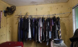 Entre lodo y p&eacute;rdidas: familias de Los Platanitos intentan levantarse tras las inundaciones