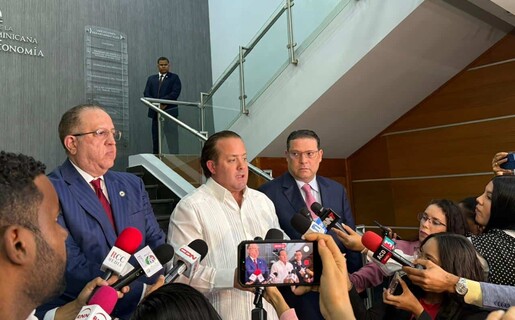 Gobierno justifica alza de combustibles y destaca subsidios por RD$1,800 millones