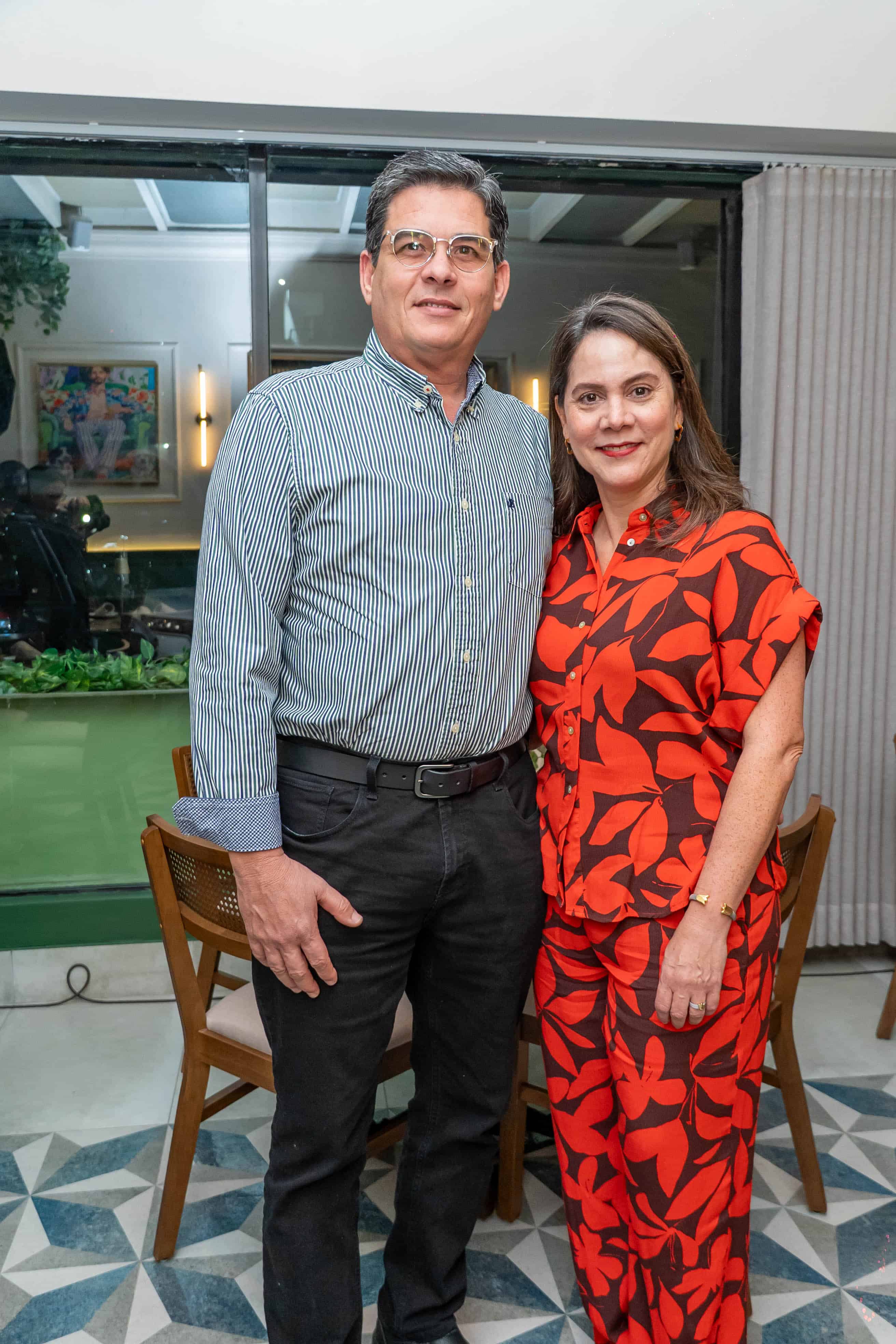 Nicol&aacute;s &Aacute;lvarez y Mildred P&eacute;rez de &Aacute;lvarez.