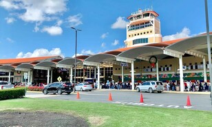 Neblina afecta aterrizaje de una aeronave en aeropuerto del Cibao