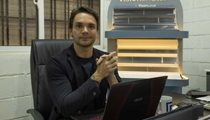 La persiana antirrobo y anticicl&oacute;nica que dise&ntilde;&oacute; un franc&eacute;s en RD