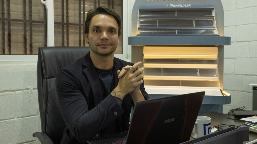 Franc&eacute;s dise&ntilde;a una novedosa ventana