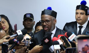 Camacho califica de absurda la recusaci&oacute;n contra la jueza en caso de fiscal acusado de soborno