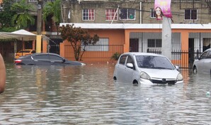 El COE incrementa niveles de alerta por lluvias y riesgo de inundaciones en varias provincias