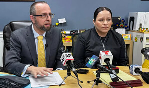 Conductor herido por ICE en California asegura que le dispararon antes de mover su coche