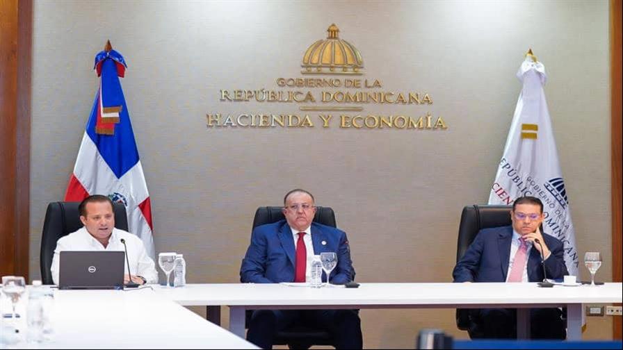 Paliza califica de provechosa la primera reunión para buscar consenso por crisis global