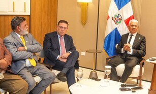 Empresarios y autoridades buscan consenso para revisar tarifas de ley de residuos s&oacute;lidos