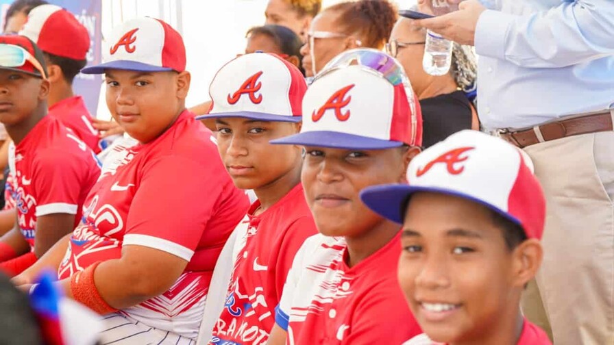 Inefi arranca la construcci&oacute;n de un nuevo estadio en Puerto Plata