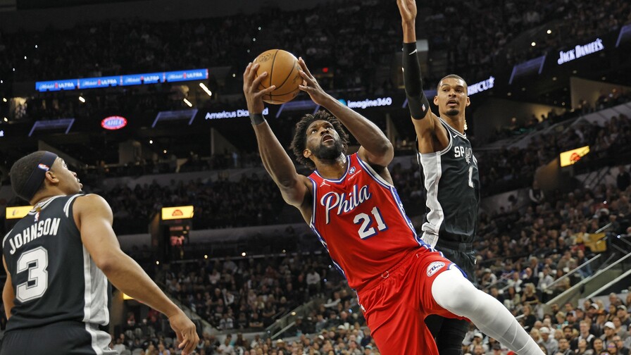 Embiid, figura de los Sixers, sale del hospital tras operación de apéndice Embiid, figura de los Sixers, sale del hospital tras operación de apéndice