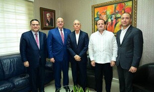 PLD se re&uacute;ne con delegaci&oacute;n del Gobierno para analizar impacto de crisis en Medio Oriente
