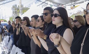 Rinden tributo a v&iacute;ctimas del Jet Set al a&ntilde;o de la tragedia