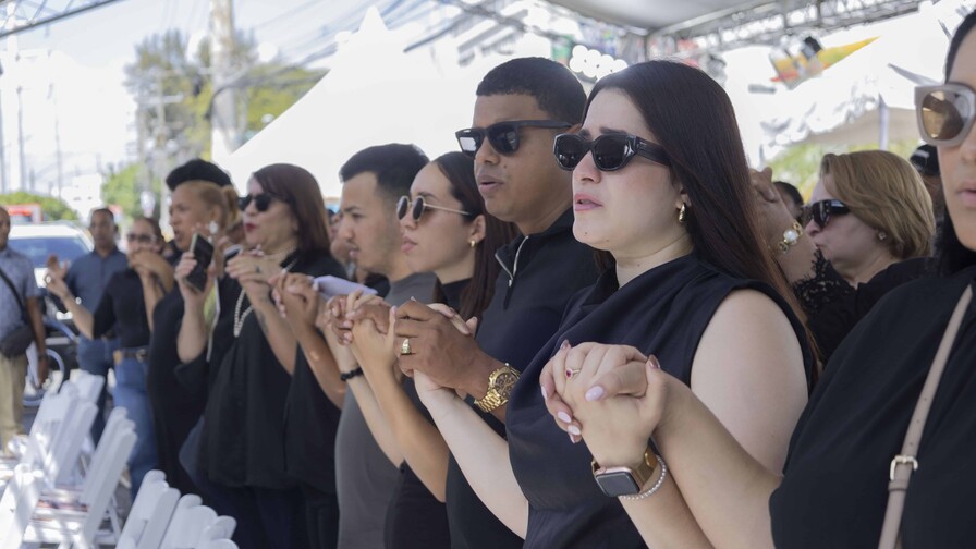 Rinden tributo a víctimas del Jet Set al año de la tragedia Rinden tributo a víctimas del Jet Set al año de la tragedia