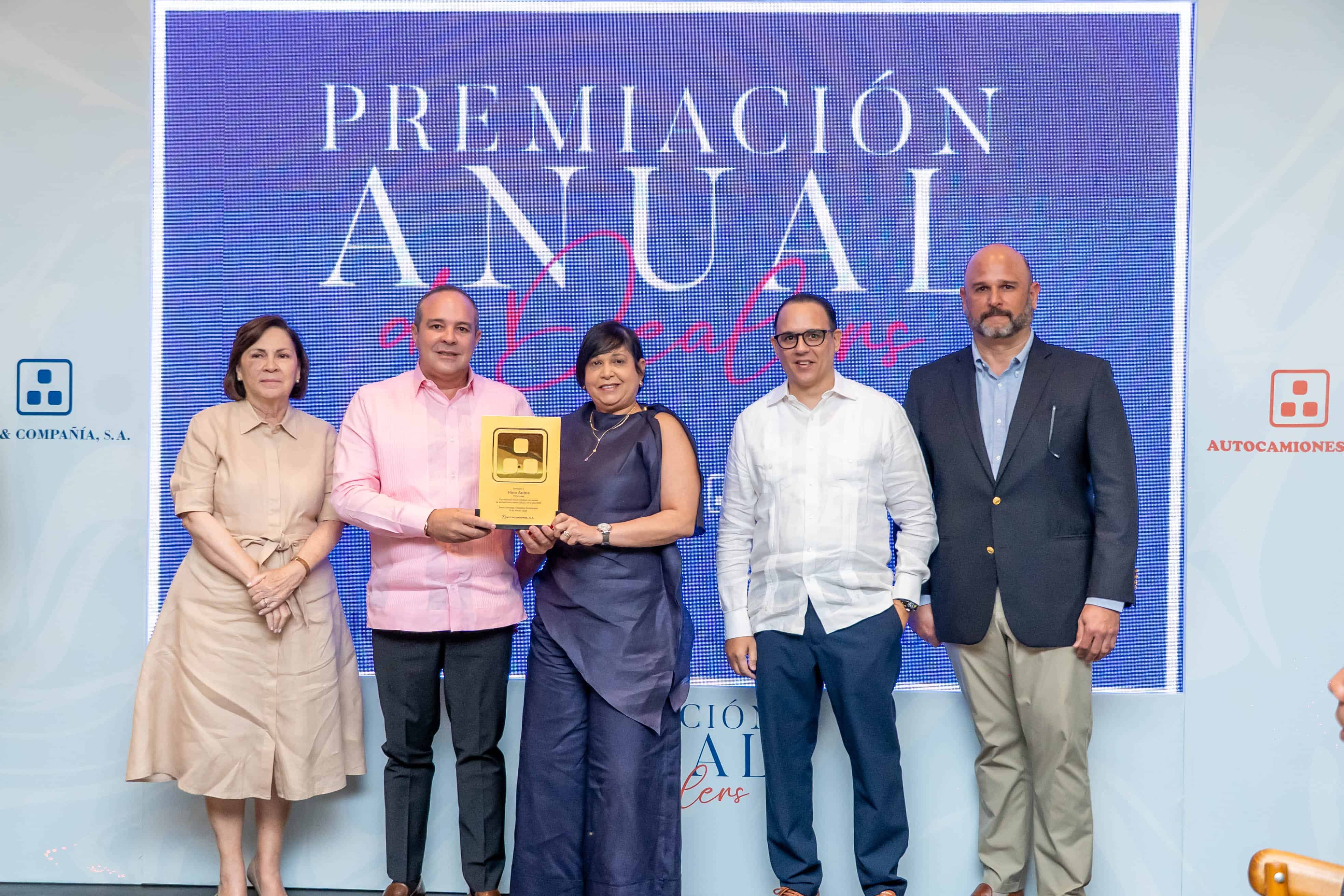 Georgia Anne Reid, José Rafael Gómez, Yoselin Taveraz, Franklin Pla y Eduardo Felix.