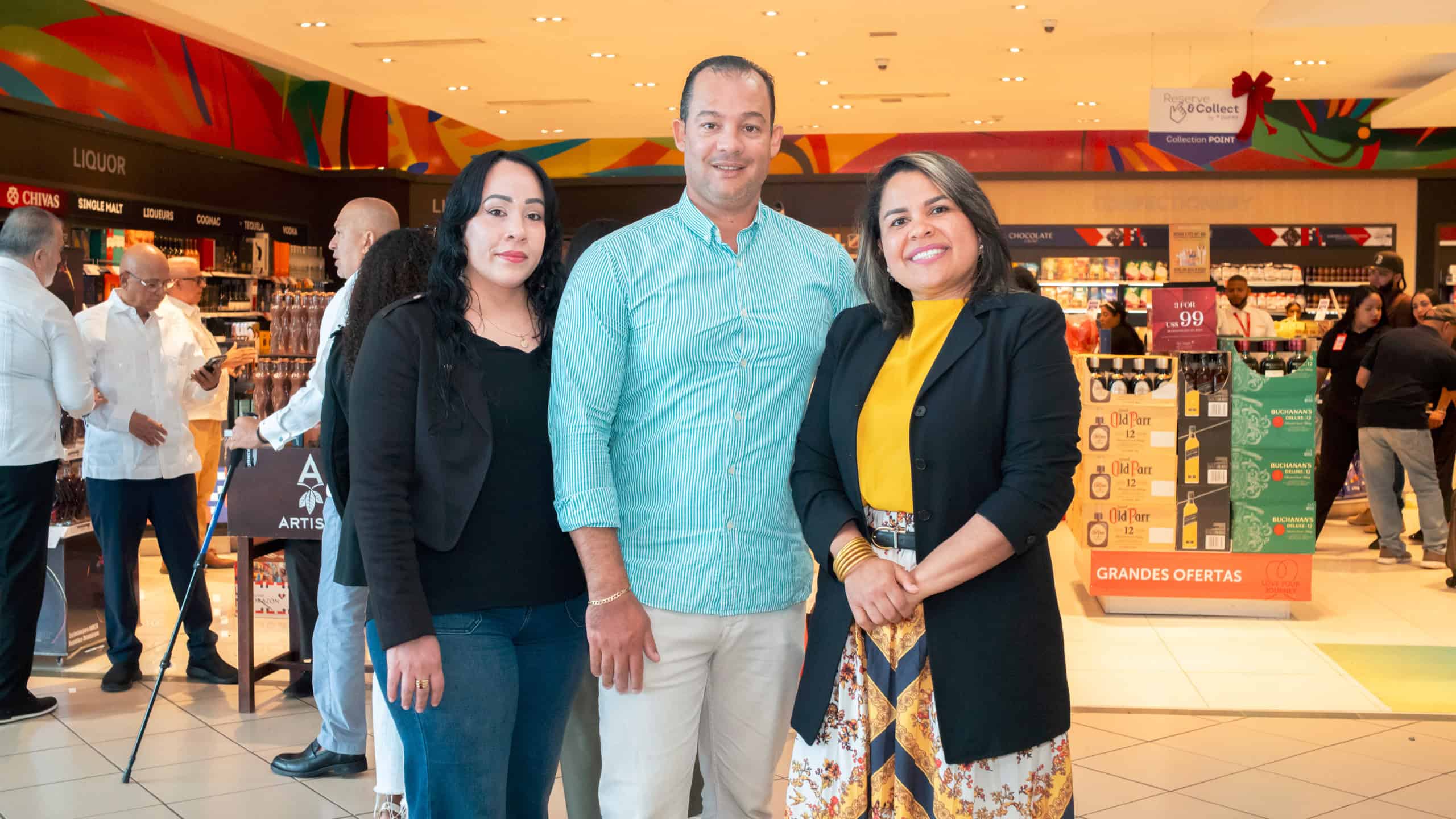 Lady de la Rosa, Wilvy Ariza y Ariadna Acevedo.