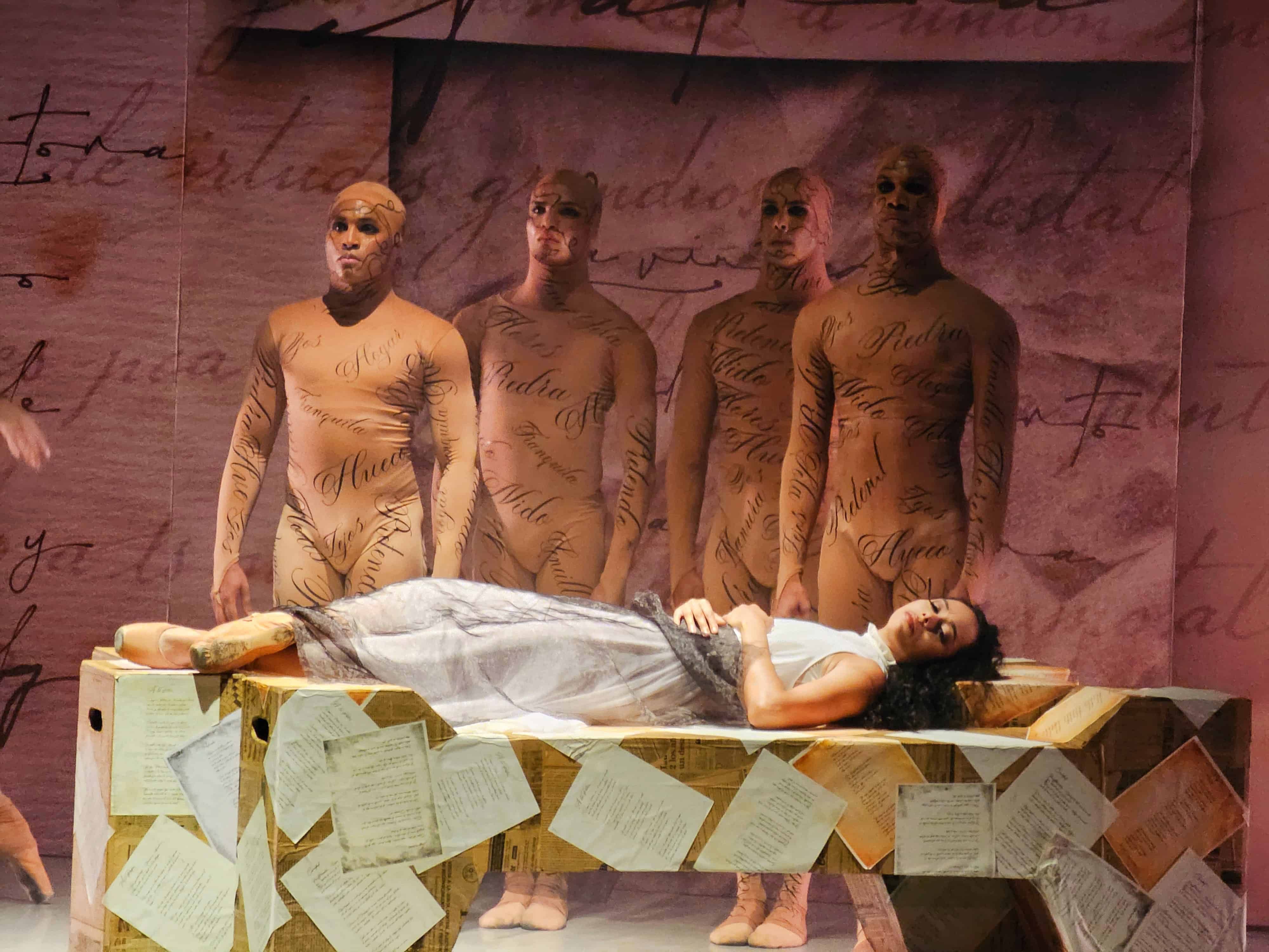 Escenas del ballet Salom&eacute;: Alma de Patria, presentado este viernes 10 de abril del 2026 en la Sala M&aacute;ximo Aviles Blonda del Palacio de Bellas Artes.