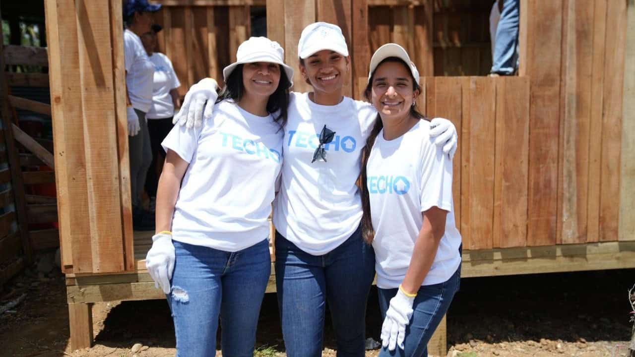 Arleen Gonzalez, Ashley Borges y Maria Isabel Sosa.