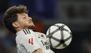 LaLiga se vuelve retro: empieza la jornada con equipaciones homenaje a la historia