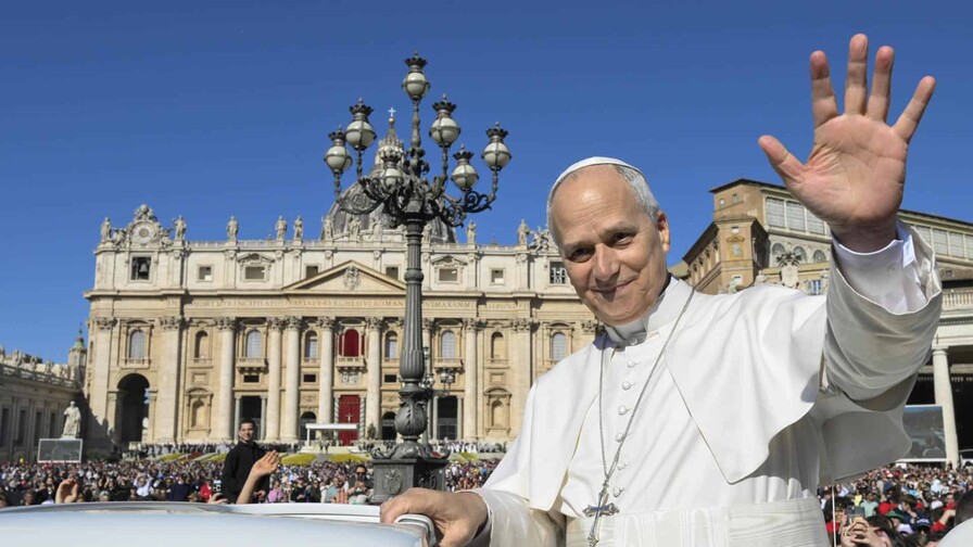 El papa invita desde las redes sociales a unirse a su vigilia de oración por la paz El papa invita desde las redes sociales a unirse a su vigilia de oración por la paz
