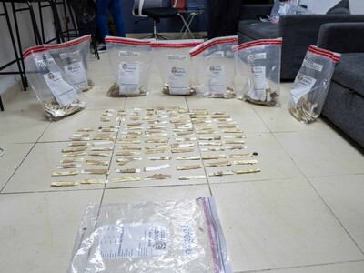 Incautan 735 láminas de cocaína ocultas en cajas rumbo a España