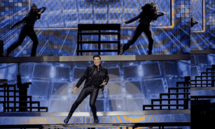 Chayanne pone a sus pies el Estadio Quisqueya a ritmo de sus &eacute;xitos y bailes