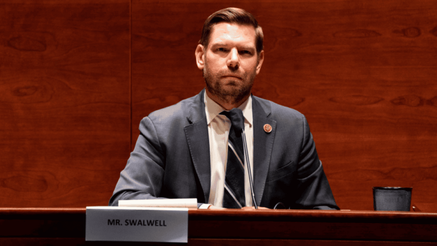 La Fiscalía de Manhattan investiga a congresista de California acusado de agresión sexual