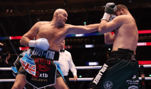 Fury derrota a Makhmudov en su regreso tras m&aacute;s de un a&ntilde;o de ausencia