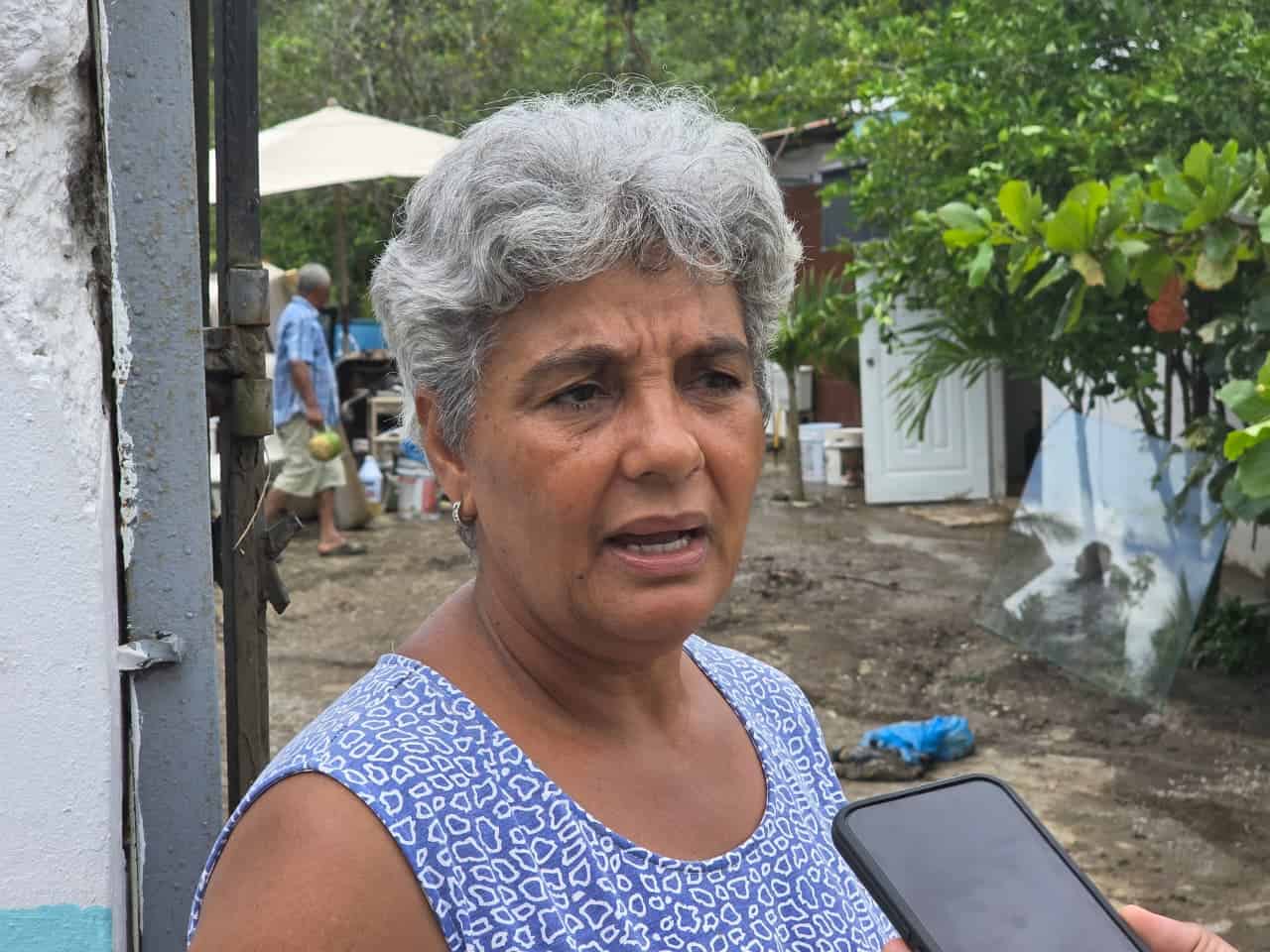 Lucrecia And&uacute;jar (Afectada)