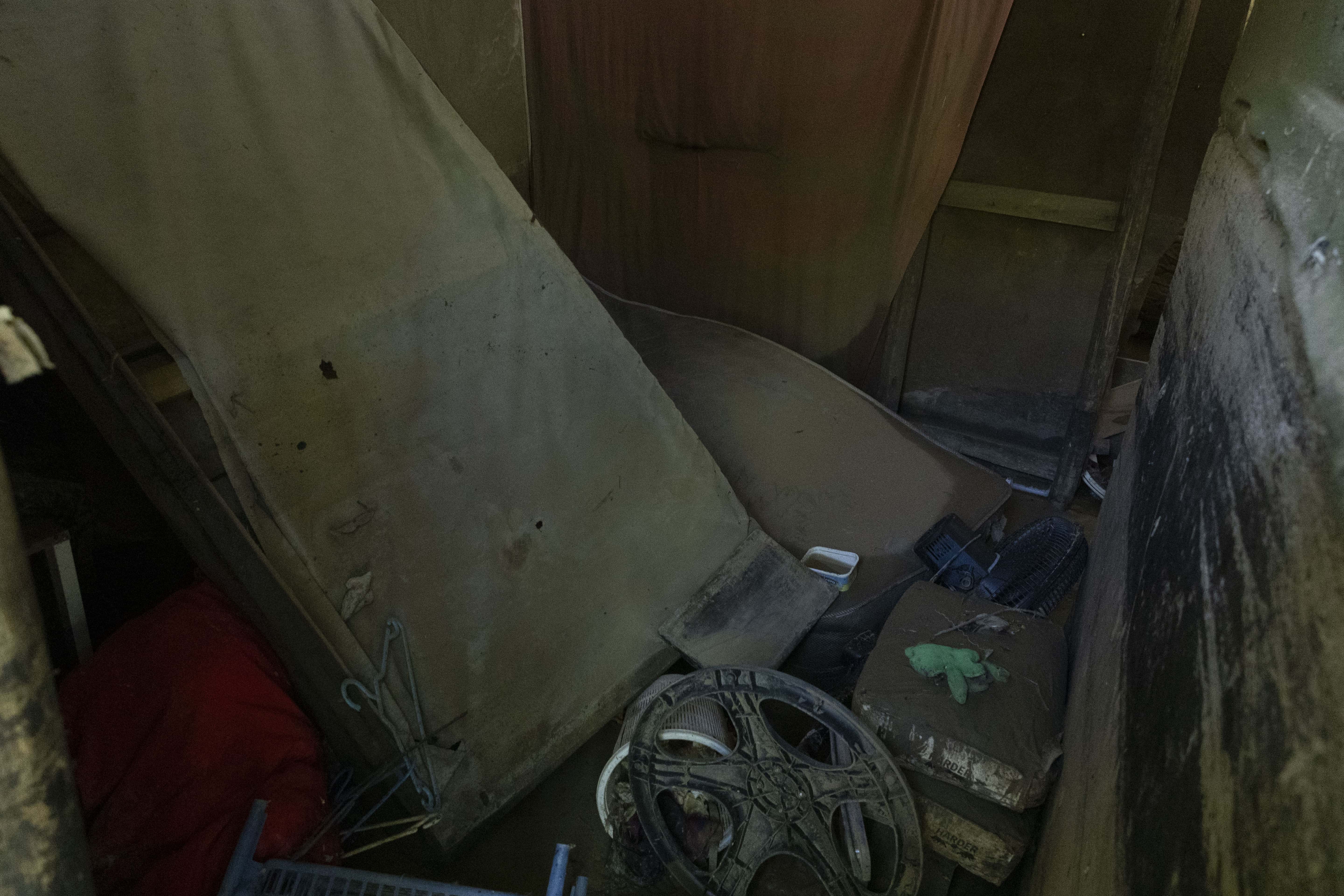 El agua penetr&oacute; a una iglesia ev&aacute;ngelica y arras&oacute; con todo.