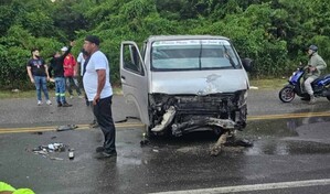 Dos muertos y varios heridos deja accidente de tr&aacute;nsito en Sos&uacute;a