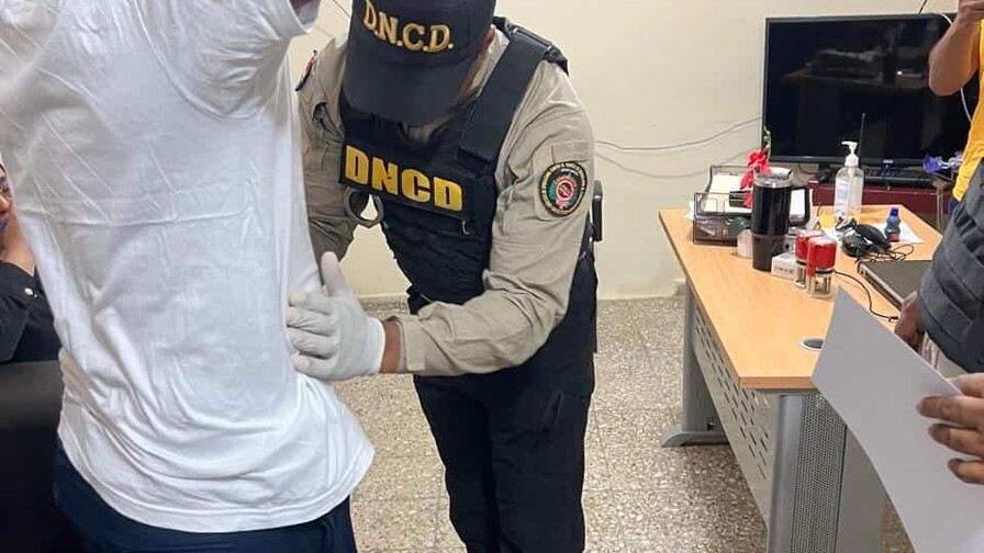 Desvinculan agente penitenciario por intentar introducir drogas en cárcel de Mao Desvinculan agente penitenciario por intentar introducir drogas en cárcel de Mao
