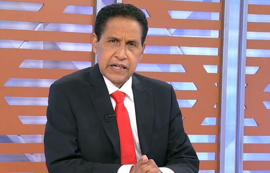 Carlos Batista Matos, reconocido periodista dominicano, fallece en su apartamento