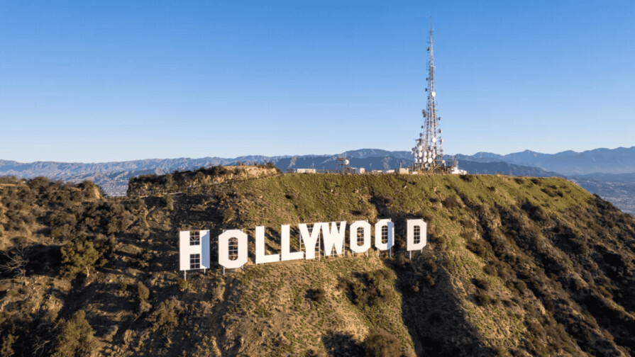 Creadores de Hollywood alertan de que la fusión de Warner y Paramount dañará la industria