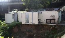 Cuatro viviendas al borde del colapso por deslizamientos de tierra en Santiago