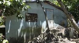 M&aacute;s de 130 familias afectadas por desbordamiento del arroyo Lebr&oacute;n esperan por ayuda del Gobierno