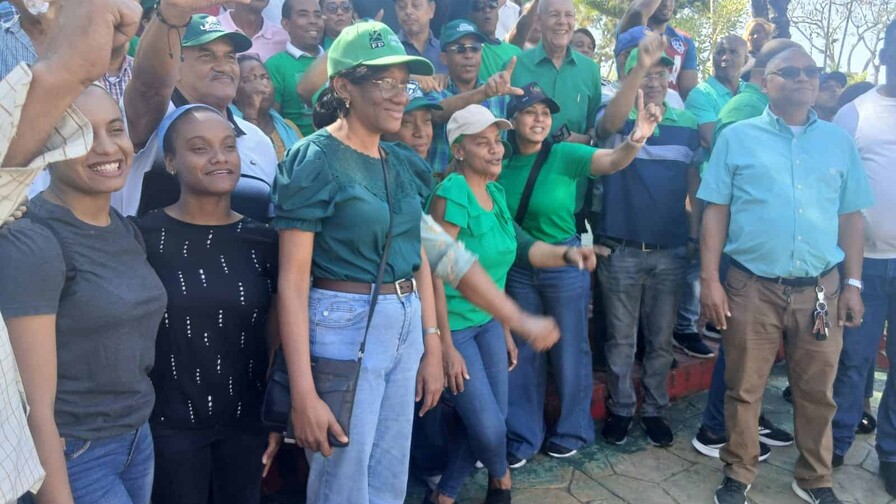 La Fuerza del Pueblo realiza jornada en Santo Domingo Este